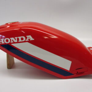 Benzinetank Rood MT50 MT80 modeljaar 79-83 NOS