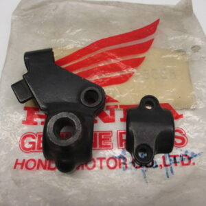 Hevelhouder rem rechts + onderkant origineel Honda MTX50, MTX80, MTX125R, MTX200R NOS