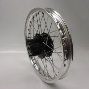 Achterwiel aluminium nieuw opgebouwd met A kwaliteit spaken en velgen Honda MTX125R, MTX200R 1.85x18