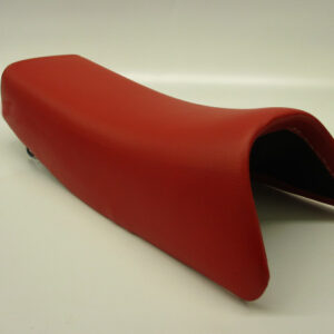 Selle neuve rouge MT50 AD01 modèle 86-89