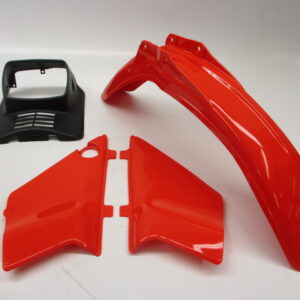 Jeu de pièces en plastique Honda MT50 79-83 R-23 rouge (Qualité A, fabriqué aux Pays-Bas par van Straaten ''VS'')