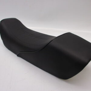 Selle Honda MB50 noire 1 place (modèles pour Suède, Suisse, Norvège)