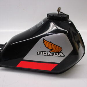 Benzinetank NH-1 zwart MTX50 MTX80 modeljaar 82-86 (gebruikt, lichte vliegroest in tank)