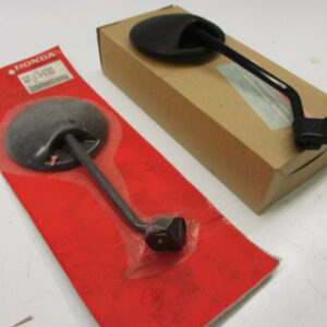 Espejos izquierdo y derecho Honda NSR50 NOS (modelo redondo)