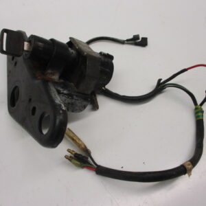 Collier de serrage de direction + serrure de contact et clé Honda NSR50-2 (utilisé mais en bon état) La photo est un exemple !