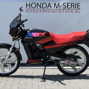 Waanzinnig mooie volledig orig. Honda MBX50 LC SW Rainbow