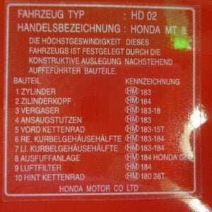 Sticker voertuiggegevens wit MT80