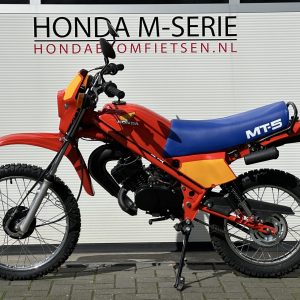 Volledig nieuw opgebouwde Honda MT5 R119