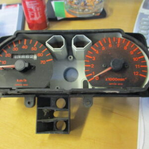 Instrumenten en onderste behuizing MBX50 gebruikt