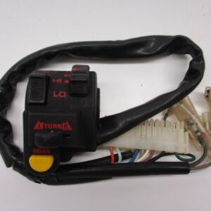 Commutateur d'éclairage MTX50R/SH MTX80R2 MTX125R MTX200R d'origine Honda