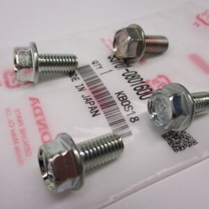 Boulons ensemble aile arrière 4x M8x16