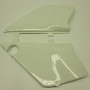 Side cover set white NH-138 MT50 model 84-89